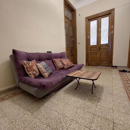 Room No5 A Private Room With Balcony For Men Only And No Ladies Allowed غرفة خاصة للرجال فقط ممنوع السيدات Alexandria Ngoại thất bức ảnh